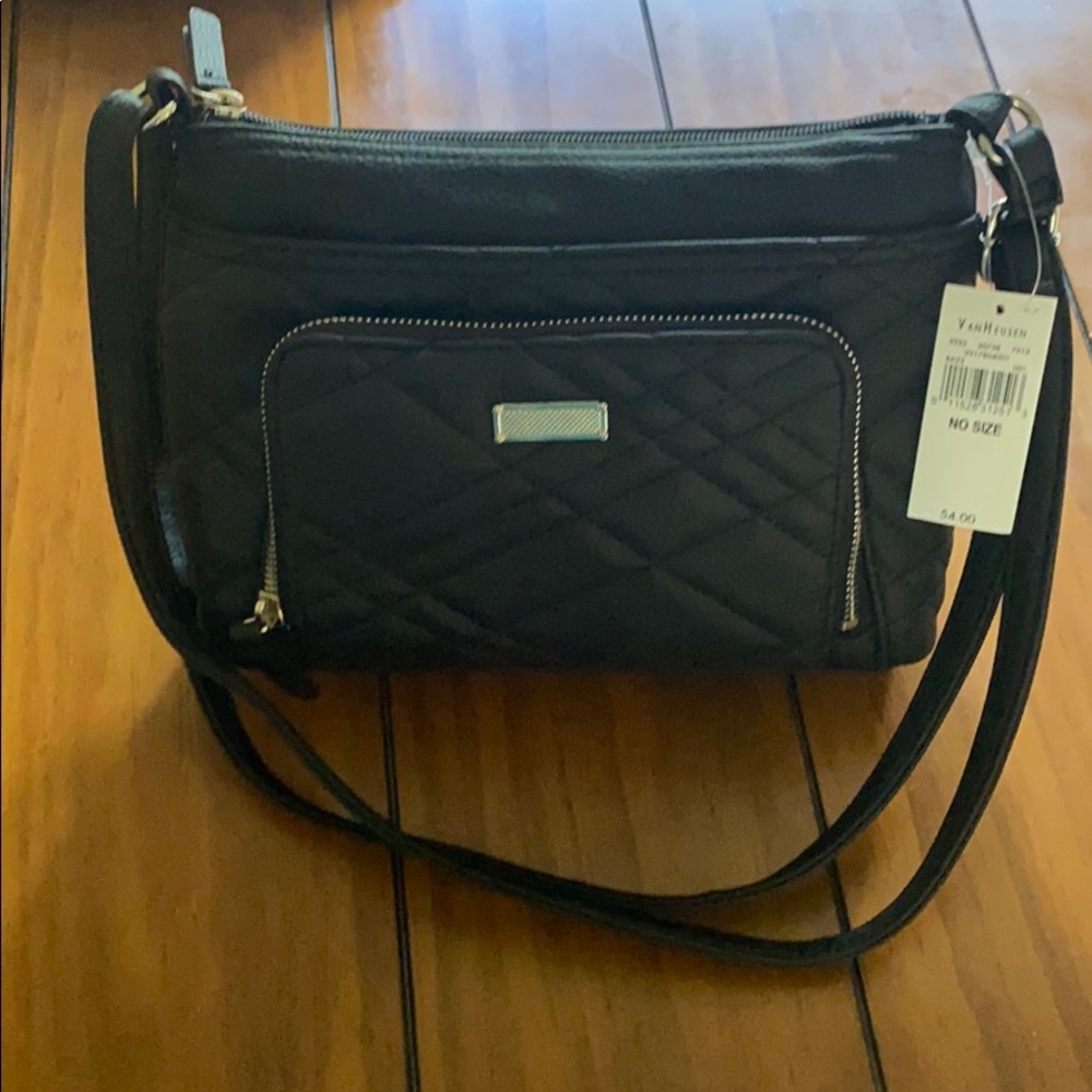 VAN HEUSAN PURSE